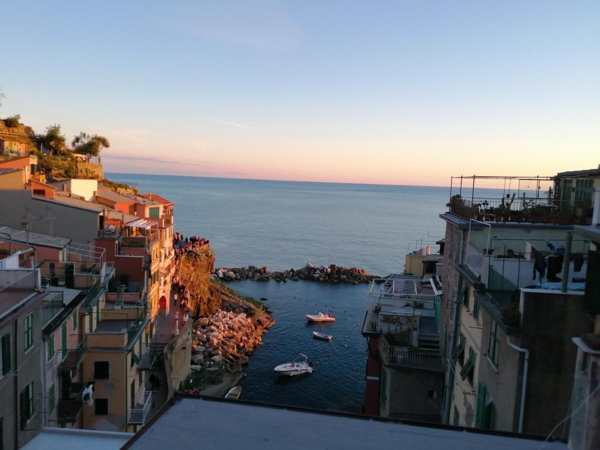 Meb Hotel Riomaggiore Exterior photo